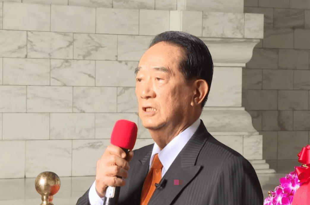 九三阅兵现场，洪秀柱座次不简单，宋楚瑜对大陆提出一个不情之请！
