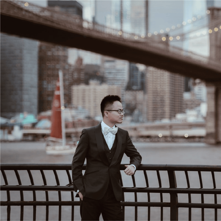 年薪上亿的清华学霸在美遭双重起诉，曾想反诉公司诽谤，目前在逃