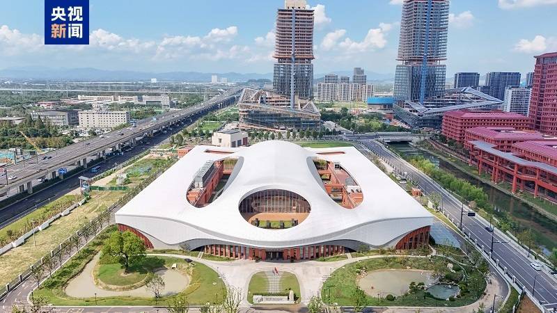 全球容量最大!超重力场大科学装置核心设备正式启用