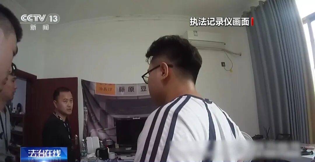 广州南站，一男子频繁“上厕所”，被警方盯上
