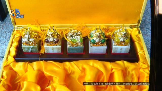 父亲迷上一件事，女儿镜头前流泪，“我不知道后面还有什么事情在等着他”