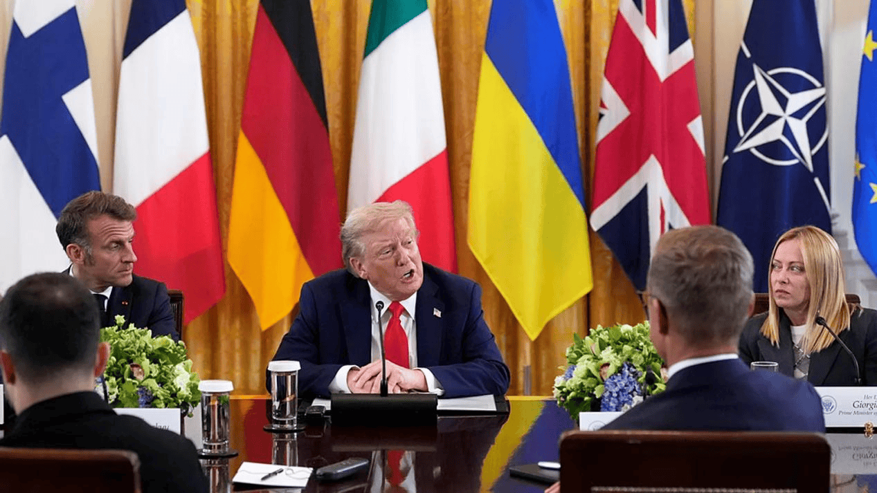 特朗普真的没料到，中国对美国以牙还牙，加拿大总理也敢有样学样